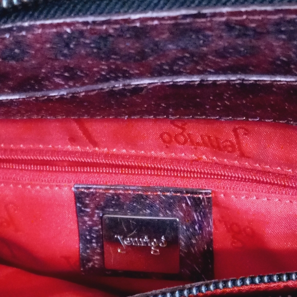 Jenrigo Italian Handbag - Picture 5 of 13